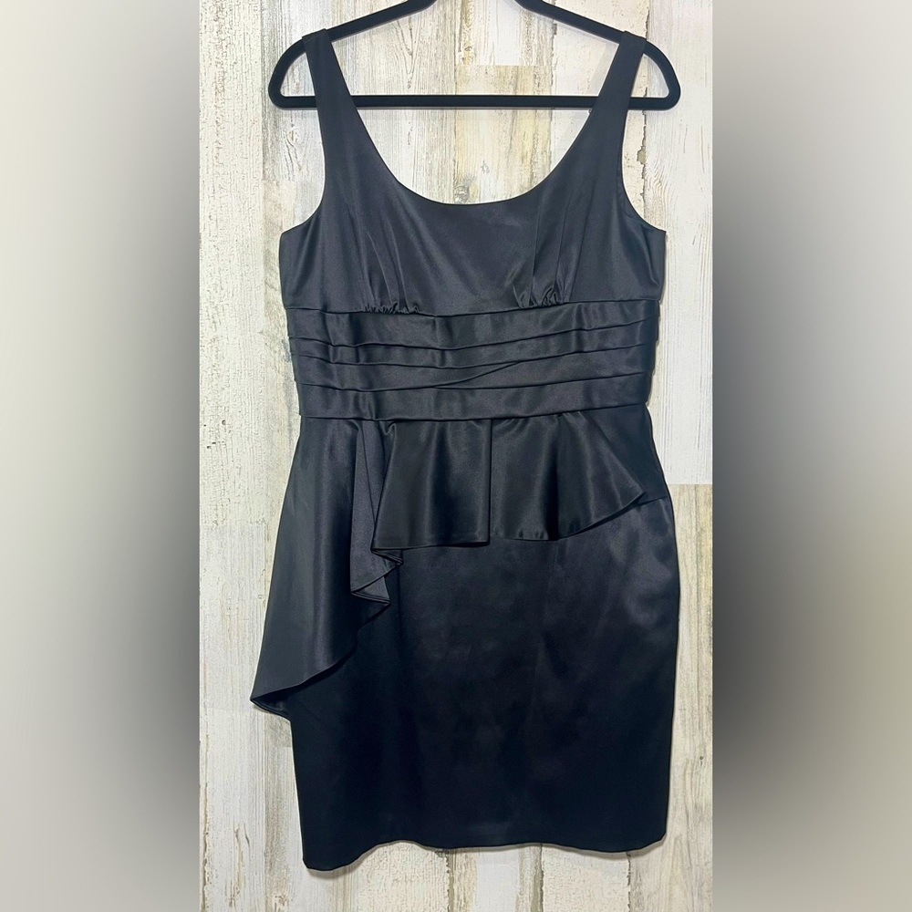BCBGENERATION Satin Asymmetrical Ruffle Sleeveless Pockets Black Dress Size 10